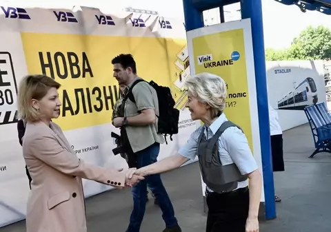 Ursula von der Leyen, din nou la Kiev. Va discuta cu Zelenski despre „calea europeană” a Ucrainei