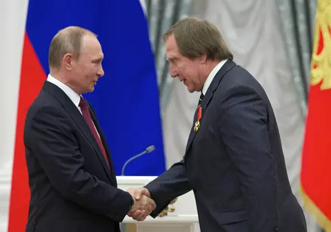 Iahturi și un violoncelist apropiat de Putin, pe lista ultimelor sancțiuni impuse de SUA