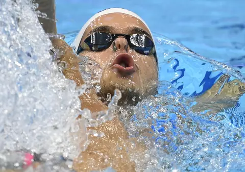 Robert Glință s-a calificat în finala de 50 de metri spate, de la Mondialele din Ungaria