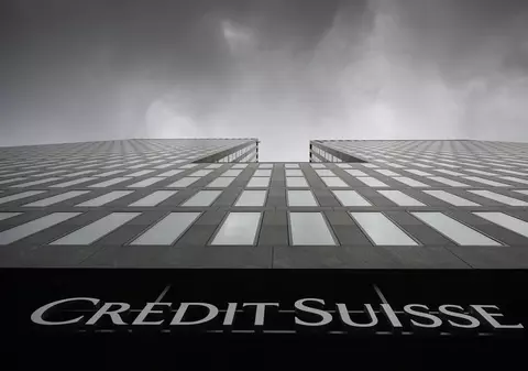 Credit Suisse, găsită vinovată pentru spălare de bani, în primul proces intentat împotriva unei bănci mari din Elveția