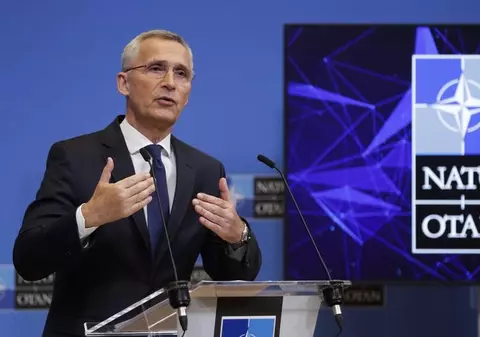Jens Stoltenberg: Forţa de Reacție Rapidă NATO va ajunge la peste 300.000 de militari