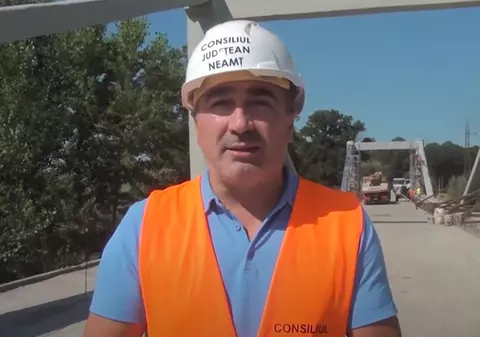 Baronul PSD, la inaugurarea podului prăbușit: „Dragi nemțeni, vă garantez că zeci de ani podul de la Luțca nu va mai reprezenta vreo problemă”