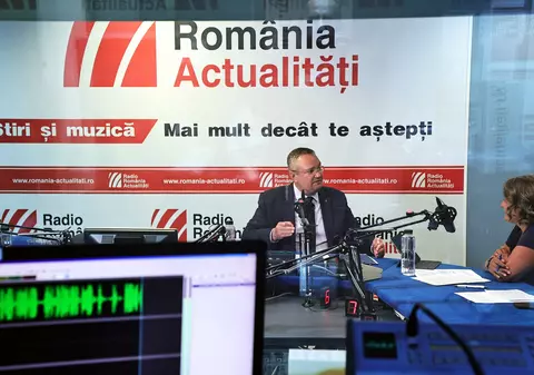 Cum apare Nicolae Ciucă întrerupând programul Radio România și cum dispar știrile care-l deranjează pe premier