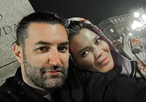 Smiley a dezvăluit abia acum ce a pățit Gina Pistol pe perioada sarcinii. „Se ruga în fiecare zi 40 de minute”