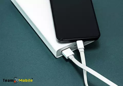 Accesorii telefoane mobile, utile, găsești la Team Mobile