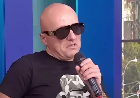 De ce poartă Costi Ioniță ochelari de soare la TV: „V-ați face o idee greșită”. Cătălin Măruță i-a atras atenția