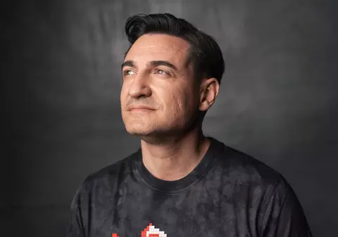 Centrul FILIA intervine în cazul derapajului lui George Buhnici. „Astfel de declarații nu fac decât să normalizeze violența împotriva femeilor”