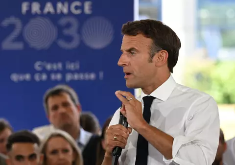 Emmanuel Macron e „mândru” că a susținut campania de lobby a Uber în Franța: „Aș face-o din nou”