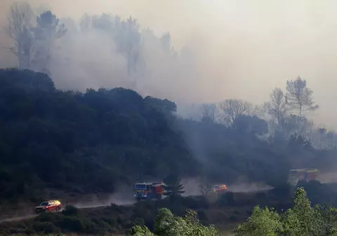 „Dependent de adrenalină”. Un pompier din Franța, acuzat că a provocat o serie de incendii de vegetație