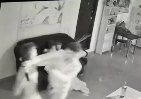 Hostel din Vernești, vandalizat în timpul unei petreceri de majorat. „Au golit toate stingătoarele. Era vomă peste tot”