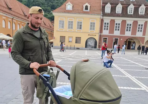 Marian Godină, mesaj despre mame și replică pentru George Buhnici: „Mai pun și niște celulită pe coapse, spre disprețul vreunui bețivan aflat la mare pentru a se uita după țâțe și buci”