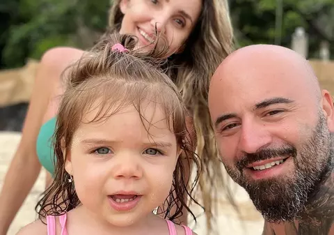 Fiica lui Matteo a fost la un pas de tragedie, după ce un copac a căzut peste banca pe care se juca: „Am fost sunați de bonă”