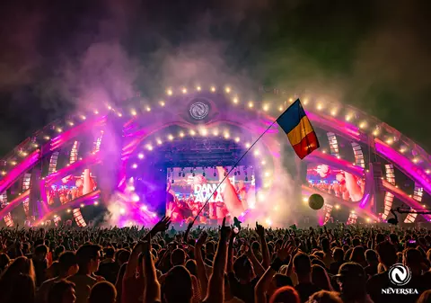 Neversea și Tokhit îi răsplătesc cu premii în criptomonede pe artiștii și fanii care susțin prima aplicație din România care îi recompensează pe creatorii de conținut