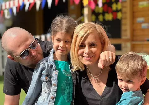 Simona Gherghe, probleme în vacanța din Grecia. A ajuns cu fiica ei la medic: „După teste și consultații, am găsit și cauza”