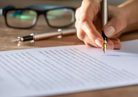 Sunlight – ediția nr. 12 din colecția de stilouri