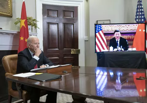 Președintele Chinei l-a avertizat pe Joe Biden să nu „se joace cu focul” în ceea ce privește Taiwanul