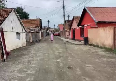 Adolescent de 15 ani din  Arad, arestat după ce şi-a înjunghiat fratele mai mare cu un cuţit. Victima are nevoie de 45 de zile de îngrijiri medicale