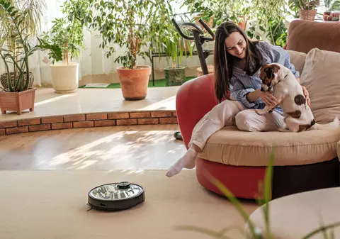 Top 10 cei mai buni roboţi de aspirare sub 1.000 de lei