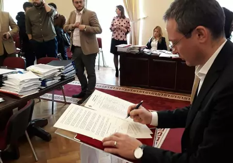 Fostul viceprimar din Iași, Gabriel Harabagiu, cercetat de ANI pentru că a semnat un act adițional la un contract între Primărie și firma unde lucrau socrii lui 