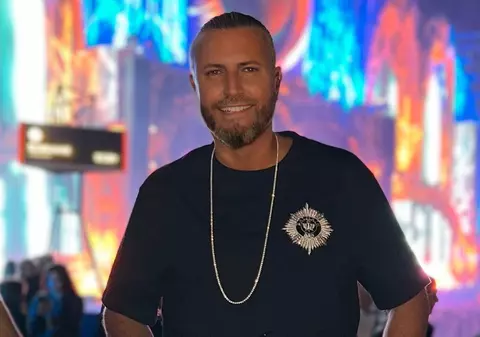 Cătălin Botezatu a fost prins că își înșela iubita: „Din cauza prietenilor ”