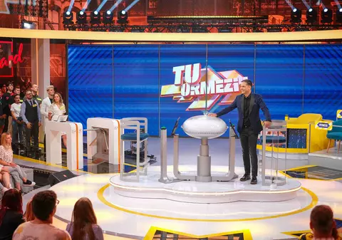 Ce se va întâmpla la „Tu urmezi!”, noua emisiune a lui Dan Negru de la Kanal D. Prezentatorul va avea două ajutoare