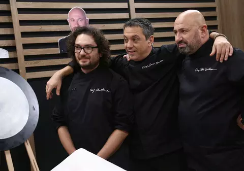 Cum se înțeleg Florin Dumitrescu, Sorin Bontea și Cătălin Scărlătescu după 10 ani de emisiuni la TV: „Nu ne-am întâlnit niciodată la o bere, în afara orelor de filmare”