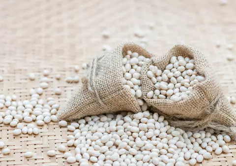 Ghicitul în bobi - cum se dădea în bobi pe vremea bunicilor