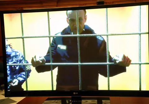 Alexei Navalnîi a dat în judecată închisoarea în care se află. Criticul Kremlinului reclamă condițiile „totalmente sclavagiste" de muncă