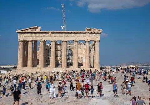 Avertizare de călătorie pentru Grecia transmisă de MAE: Caniculă și risc ridicat de incendii de vegetație