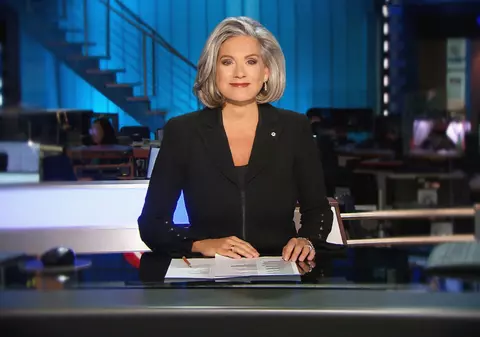 Prezentatoarea TV canadiană Lisa LaFlamme a fost concediată pentru că a refuzat să-și mai vopsească părul și a intrat pe post cu fire albe