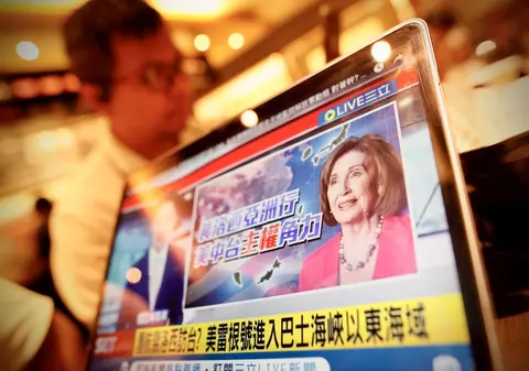 Avionul lui Nancy Pelosi, urmărit de sute de mii de oameni în timp real, în zborul spre Taiwan