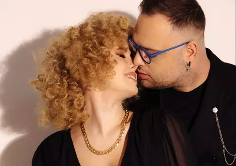 Cerere în căsătorie pe scena de la UNTOLD 2022. Doi artiști s-au logodit la festival