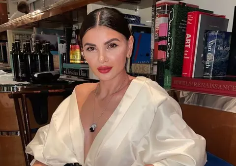 Ramona Gabor, într-o vacanță de lux în Bali. Cum s-a relaxat și cum s-a pozat vedeta care locuiește în Dubai