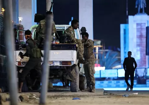 Hotel din capitala Somaliei, atacat de militanții islamiști. Opt persoane au fost ucise