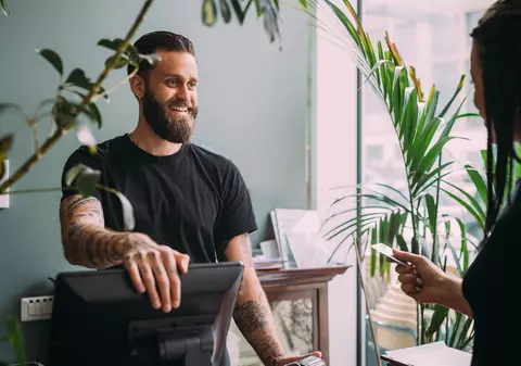 Cum a rezolvat un lanț de hoteluri din Germania deficitul de personal. Oferta neobișnuită făcută noilor angajați