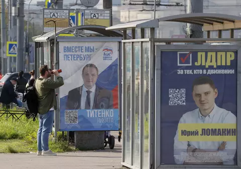 În timpul războiului, partidele din Rusia și-au mărit cheltuielile pentru propagandă și evenimente publice