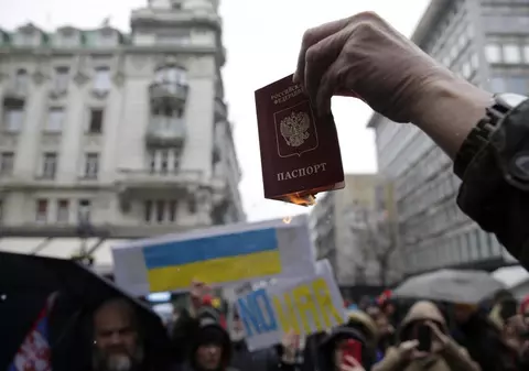 „Trebuie suspendate vizele turistice pentru ruși”. Argumentele și cifrele unui expert