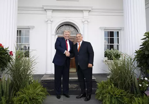 Viktor Orban s-a întâlnit cu Donald Trump, înainte să meargă la adunarea conservatorilor americani, unde va ține un discurs