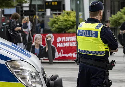 Atacatorul care a deschis focul într-un centru comercial din Malmo are doar 15 ani