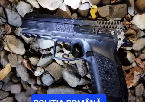 Tânăr de 20 de ani din Botoșani, cercetat după ce a tras cu pistolul cu are comprimat asupra unui grup de tineri