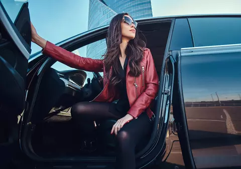 Reduceri EXTRA de până la 30% în oferta Fashion Days de azi, 27 septembrie