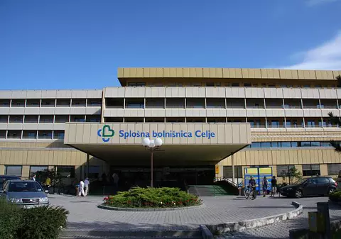 „Tata a fost incinerat, dar a doua zi am aflat că e în viață”. Anchetă într-un spital din Slovenia, după ce numele a doi pacienți a fost încurcat