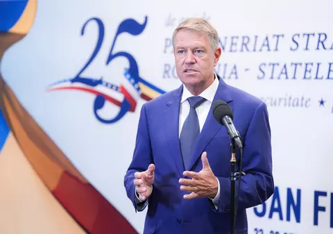 Klaus Iohannis cere ca finanţarea presei de către partidele politice să vină „într-o zonă clar reglementată şi transparentă”