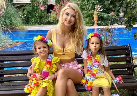 De ce Andreea Bălan și-a retras fetele de la privat și le-a mutat în sistemul de învățământ de stat: „Ele sunt foarte fericite”