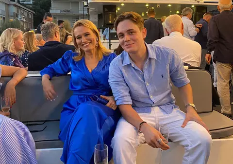 Cum a fost surprins Aris Melkior, fiul Andreei Esca, la miezul nopții într-un parc din București