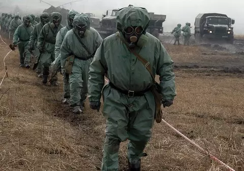 Armata rusă e acuzată că a atacat cu arme chimice trupele ucrainene de lângă Herson: „containere cu o substanță periculoasă”