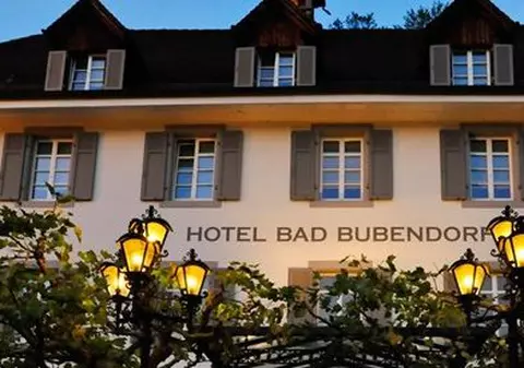 Taxă suplimentară de 5% pentru costurile cu energia, pe nota de plată, la restaurante din Elveția