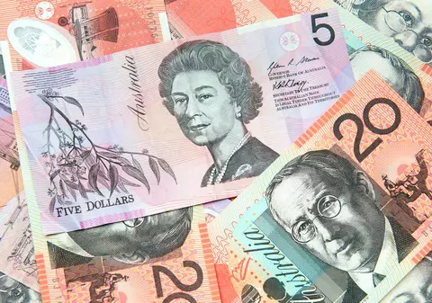 Chipul reginei Elisabeta a II-a de pe bancnotele australiene ar putea fi înlocuit cu o personalitate locală în locul noului rege