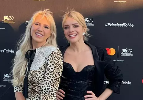 Regizoarea Cristina Jacob și actrița Alexandru Dinu au făcut senzație pe covorul roșu la Festivalul de Film de la Veneția