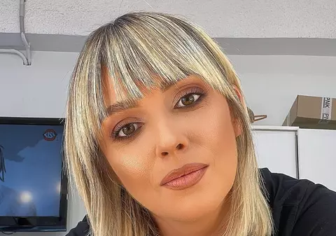 Diana Dumitrescu a împlinit 39 de ani. Cum își petrece ziua de naștere: „Unicul și singurul cadou adevărat e Carol”